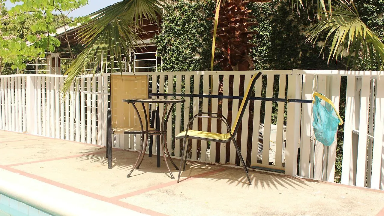 The Artiste'S Boutique By Bohemian Lodges Τζαμάικα